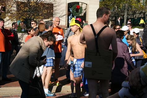 Nearly Naked Mile Run Reston Pd Cares 2012 03 09 Flickr