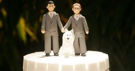 Projeto celebra casamento gay lésbico e hétero em Goiânia