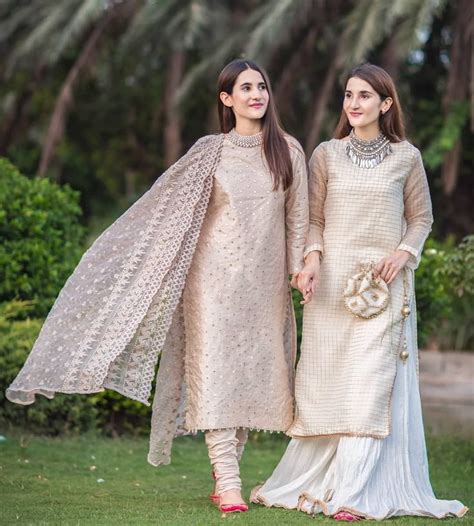 Pin By Shaazi Khan On Clothes Party Wear Dresses Pakistani Fashion