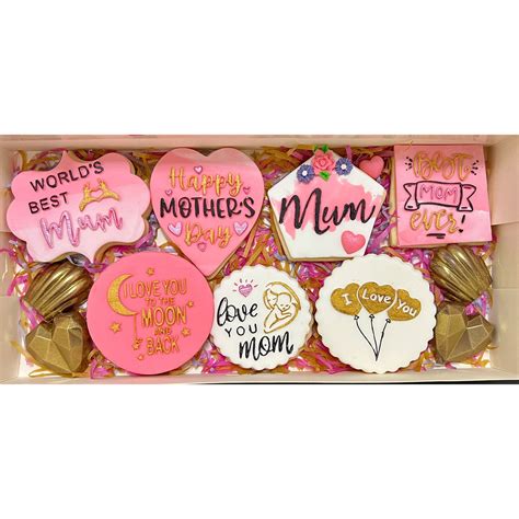 Online Mothers Day Treat Box Gift Delivery In Qatar Fnp