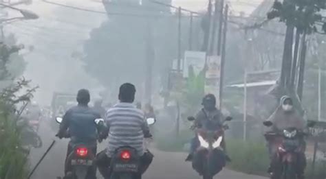 Kabut Asap Semakin Parah Sekolah Di Palembang Terapkan Belajar Daring