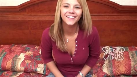 Ashlynn Brooke Hace Su Primer Porno