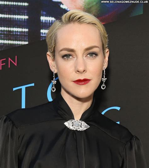 Famous And Uncensored Nude Celebrity Jena Malone Nude And Sexy Pictures And Videos