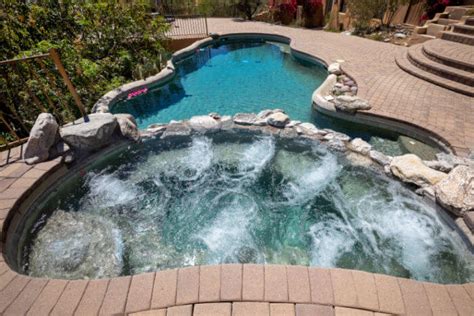 Backyard Hot Tub Ideas for 2023 | Hot Tub Designs | Modernize