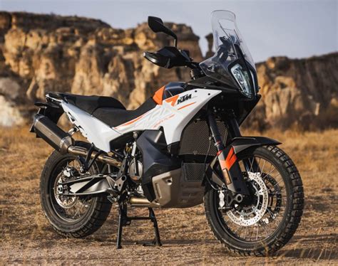 Its Back A Reworked Adventure Returns To Ktms Lineup For