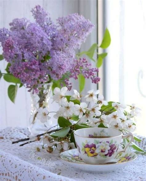 Pin by Mária Ólmos on Tea and coffee Flower arrangements Beautiful