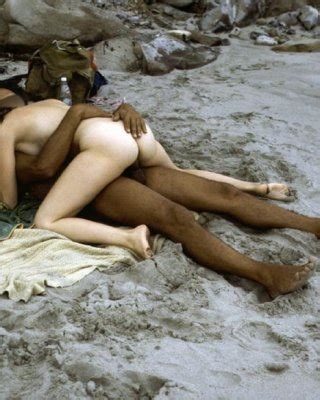 Ehefrauen Im Urlaub In Afrika Und Was Sie So Treiben Porno Bilder Sex Fotos XXX Bilder