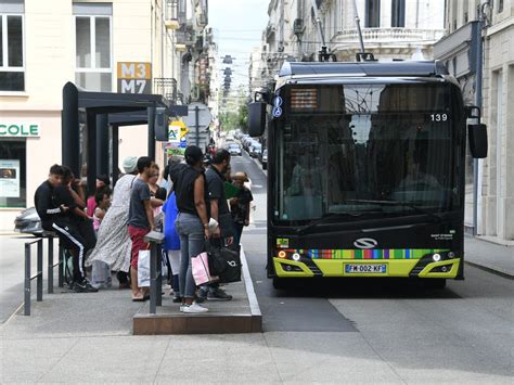 Saint Étienne Métropole Stas des nouveaux bus 100 électriques