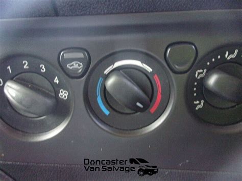 Ford Transit Custom 270 2018 Heater Control Panel Doncaster Van Salvage Van Parts Van