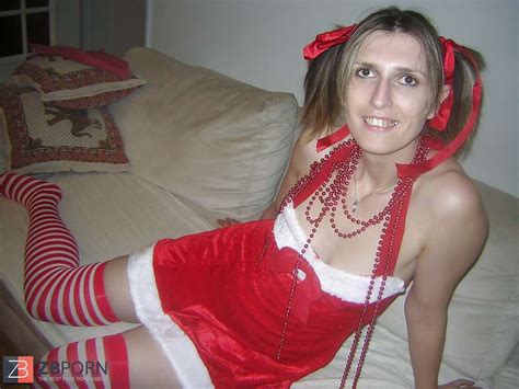 Aline French Fledgling Take Facial Cumshot For Christmas ZB Porn