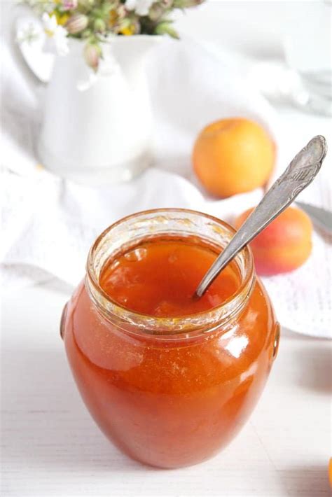 Simple Apricot Jam And How To Sterilize Jars