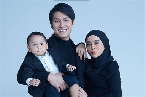 MNCTV Hadirkan Kilau 3 Tahun Cinta Leslar Penggemar Antusias Sampai