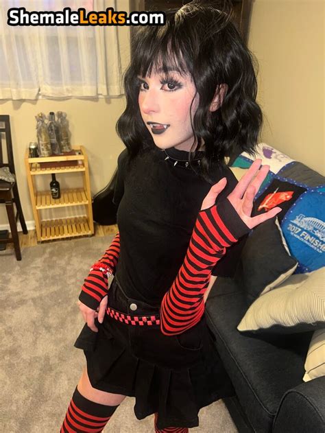 Sammynoodlesoup Thegoldengoddes User Leaked Nude OnlyFans Photo ShemaleLeaks