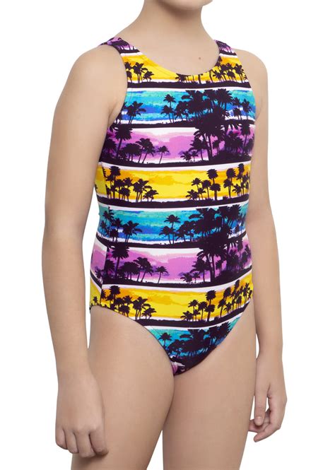 ninas swim international