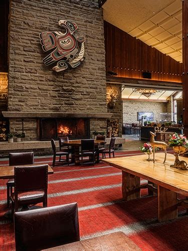 The Great Hall Gastropub - Fairmont Jasper Park Lodge luxury Hotel