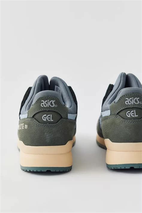 ASICS Women's GEL-Lyte III OG Sneaker | Urban Outfitters