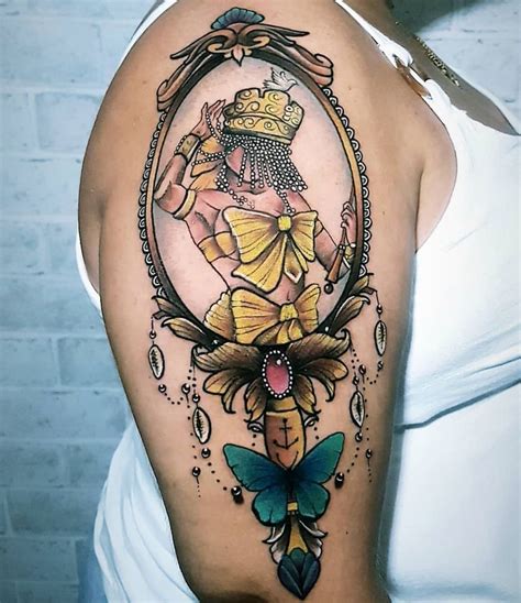 30 ideias de tatuagem de Oxum para externar sua devoção Tatuagem de