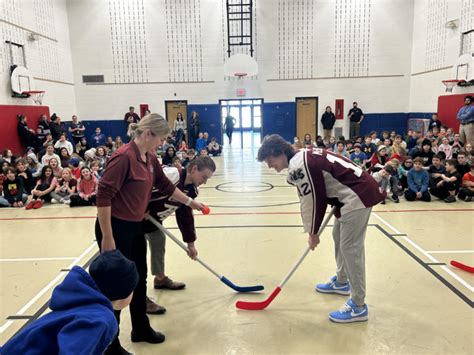 Petes Introduce Free Ball Hockey To Over 2000 Local Students