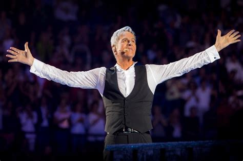 Claudio Baglioni Torna Dal Vivo Nei Teatri Con Dodici Note Sole Bis