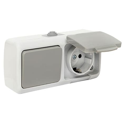 Мурманск Блок розетка 1-м 16А с заземлением с крышкой 1-кл выключатель ...