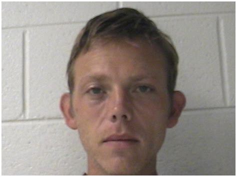 Johnson City Man Arrested For Allegedly Attacking His Girlfriend With A Knife