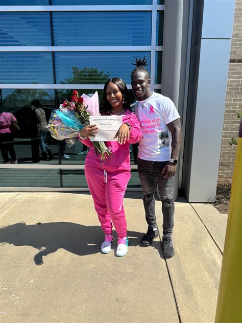 After Ringing The Bell To Finish Chemo Woman Surprised With Marriage Proposal Abc News