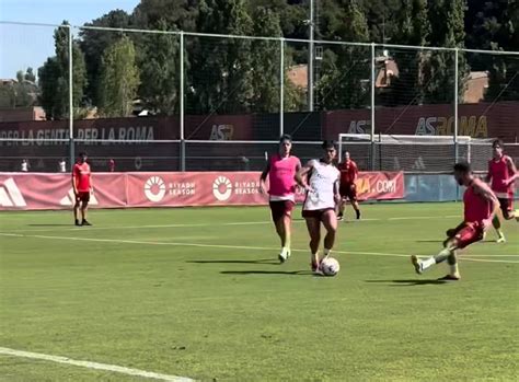 VIDEO Trigoria La Ripresa Dei Giallorossi Dybala Lavora In Gruppo