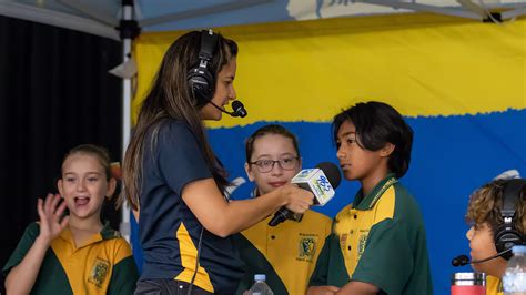 School Excursion to Morayfield State School - 96five Family Radio