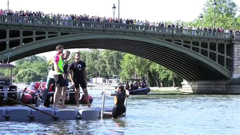 JO 2024 Bain Olympique Pour La Maire De Paris Anne Hidalgo Dans La