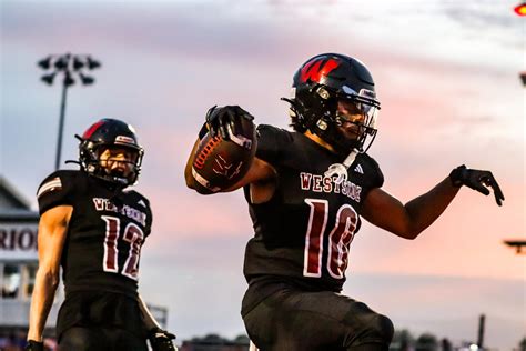 PHOTO GALLERY: Varsity Football vs. Prep – Westside Wired