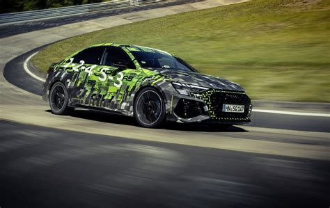 AUDI RS3 BERLINE 2021 VIDÉO NOUVEAU RECORD DU TOUR DE LA CATÉGORIE AU