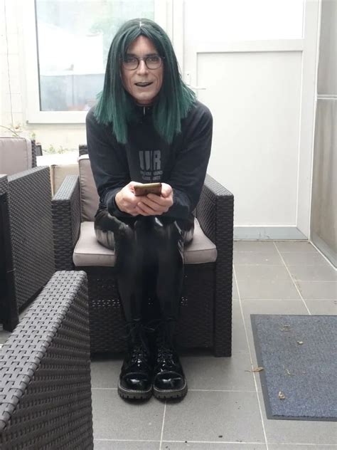 Davine Faces And Outfits Okt 22 38 Nude Pics XHamster