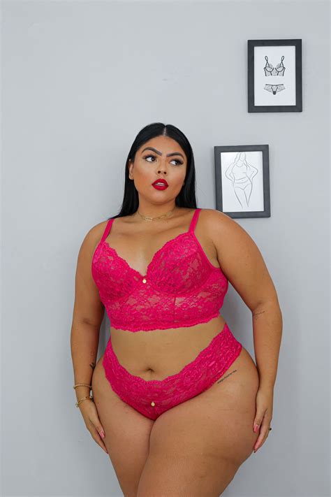 Cropped Plus Size Renda Sem Bojo Jackie Lingerie