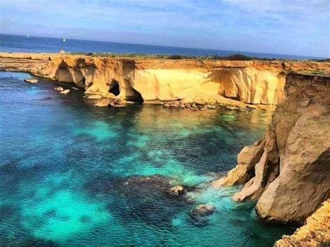 Tour In Barca Alle Grotte Marine Di Siracusa Con Aperitivo Freedome