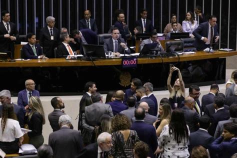 Congresso Derrota Lula E Derruba Veto Saidinha De Presos Do Regime