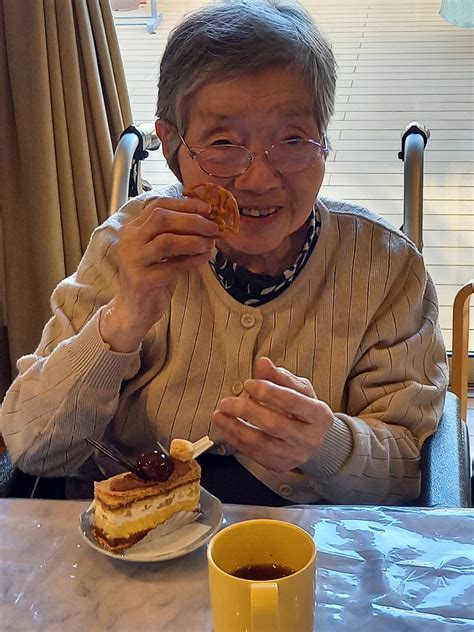 クリスマス会を開催しました ～特養かたくりの郷春棟～ 翠清福祉会