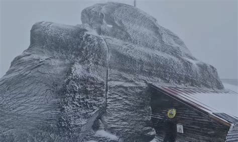 Video Ninge Viscolit N Mun Ii Bucegi Imagini Spectaculoase De La