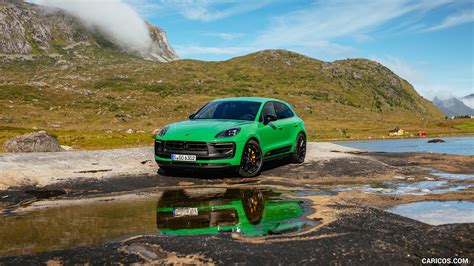 Porsche Macan GTS 2022MY With Sport Package Color Python Green