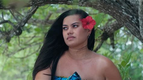 Samoan Model Women