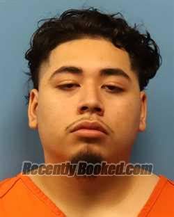 Recent Booking Mugshot For NELSON SAMMY OCHOA PEREZ In Shelby County