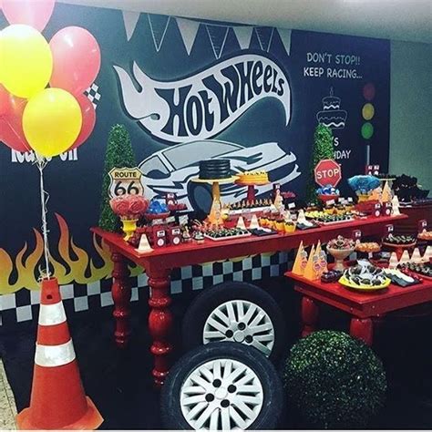 festa hotwheels Festa hot wheels Aniversário monster truck Festa hotweels