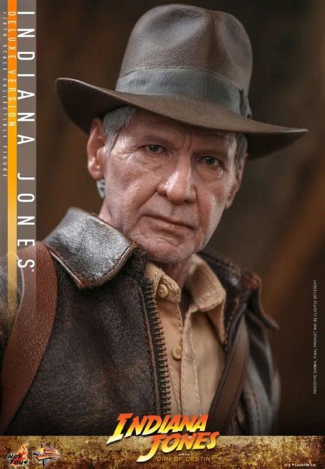 Hot Toys MMS 印第安纳琼斯与纹章印第安纳琼斯 比例收藏级人偶 豪华版 酷玩潮CHAO
