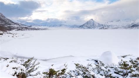 mountains, snow, winter, valley, landscape, 4k HD Wallpaper