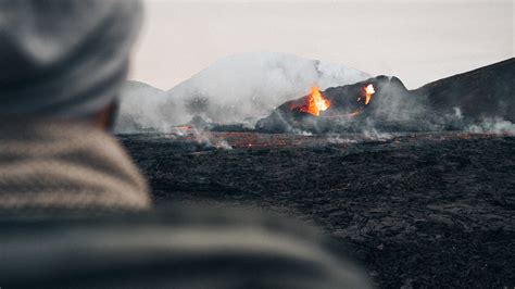 Volcano At Night · Free Stock Photo