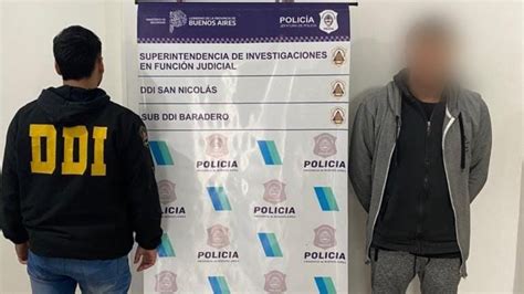 Detienen A Un Hombre De La Noche Acusado De Golpear A Una Mujer