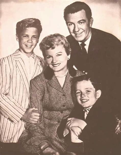 Pin By Debbie Mcnair On Tv Shows Leave It To Beaver Tv Dads Tony Dow