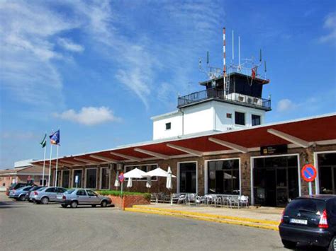 Córdoba Airport resumes commercial passenger flights after 15 years ...