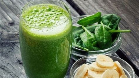 Spinach Smoothies Are Not Healthy Ayurvedic Expert Shares The Correct Way To Consume This Leafy