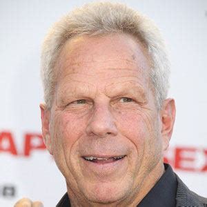 Steve Tisch - Bio, Family, Trivia | Famous Birthdays