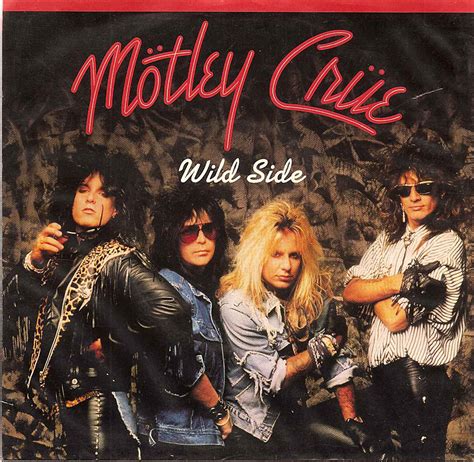 MÖTLEY CRÜE Wild Side reviews